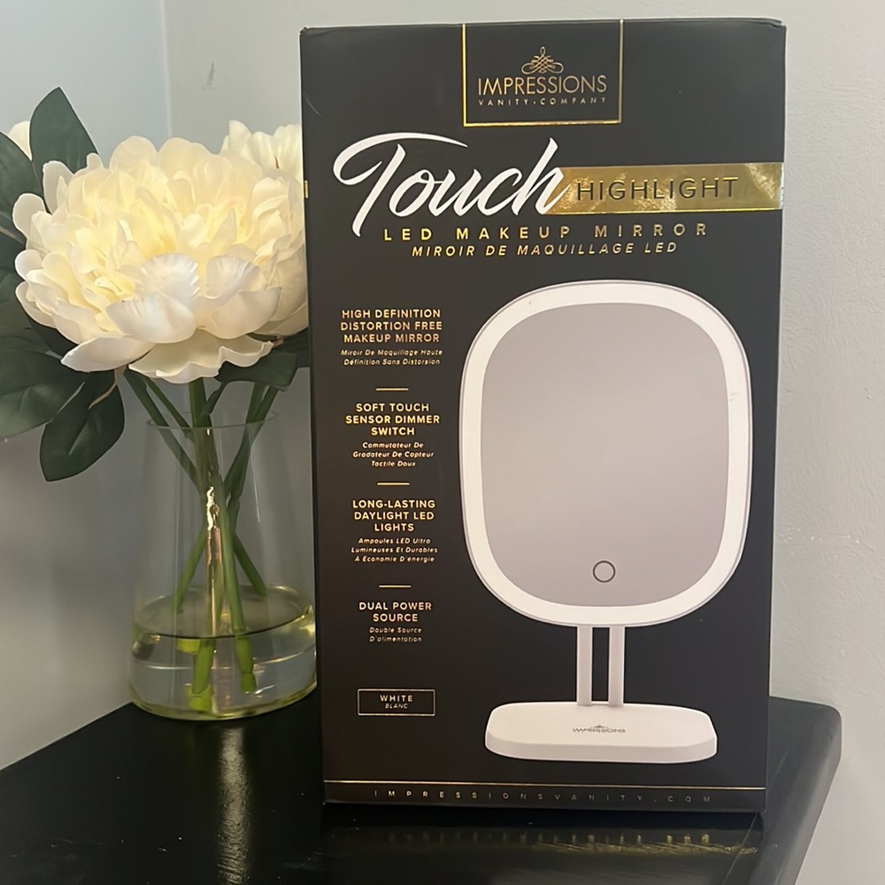 NEW! Touch LED Makeup Mirror